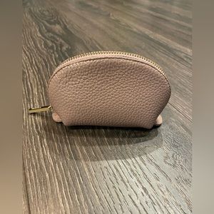 Cuyana Mini Travel Case Soft Rose